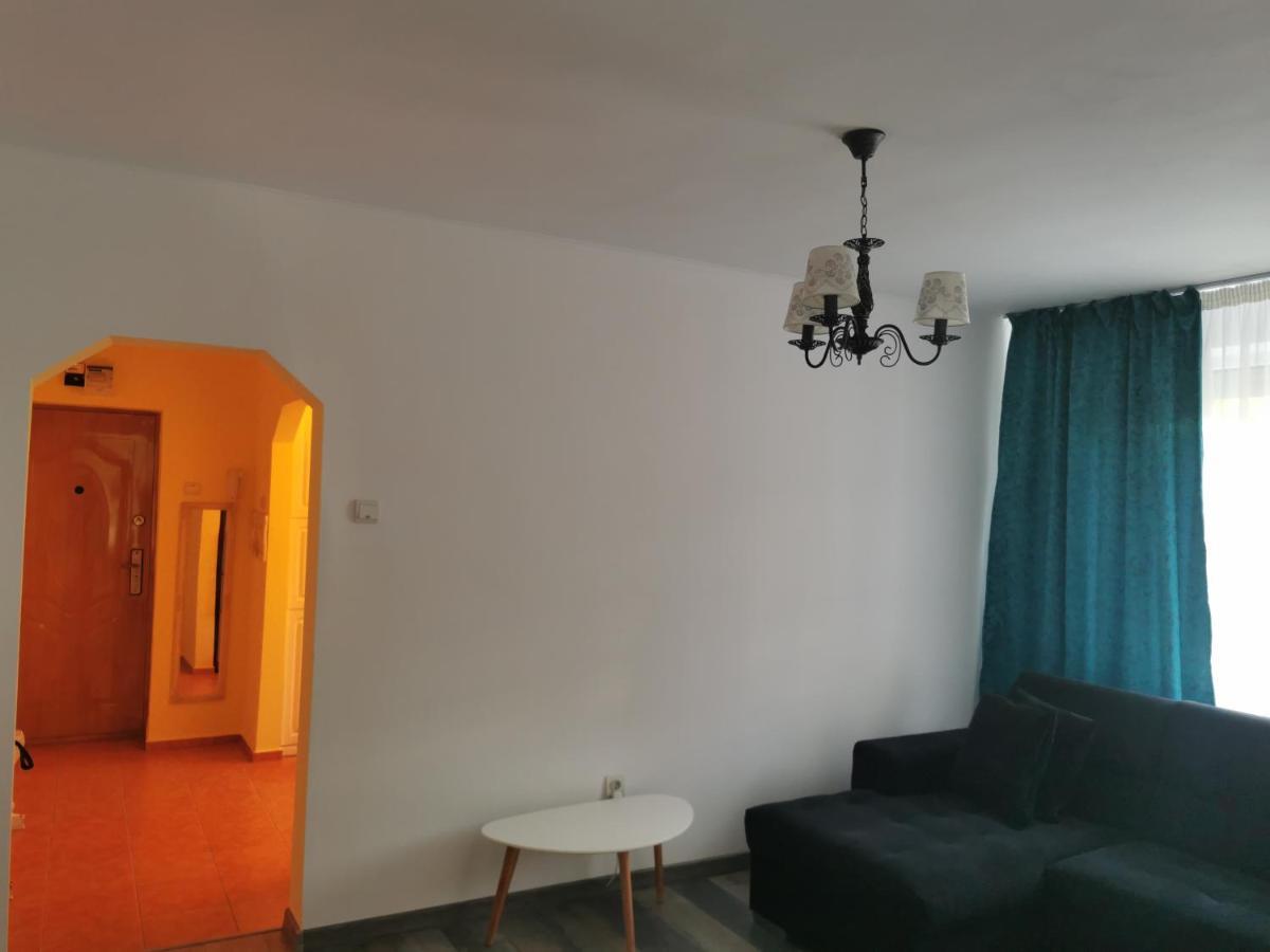 Chic Apartment Brăila Exterior photo